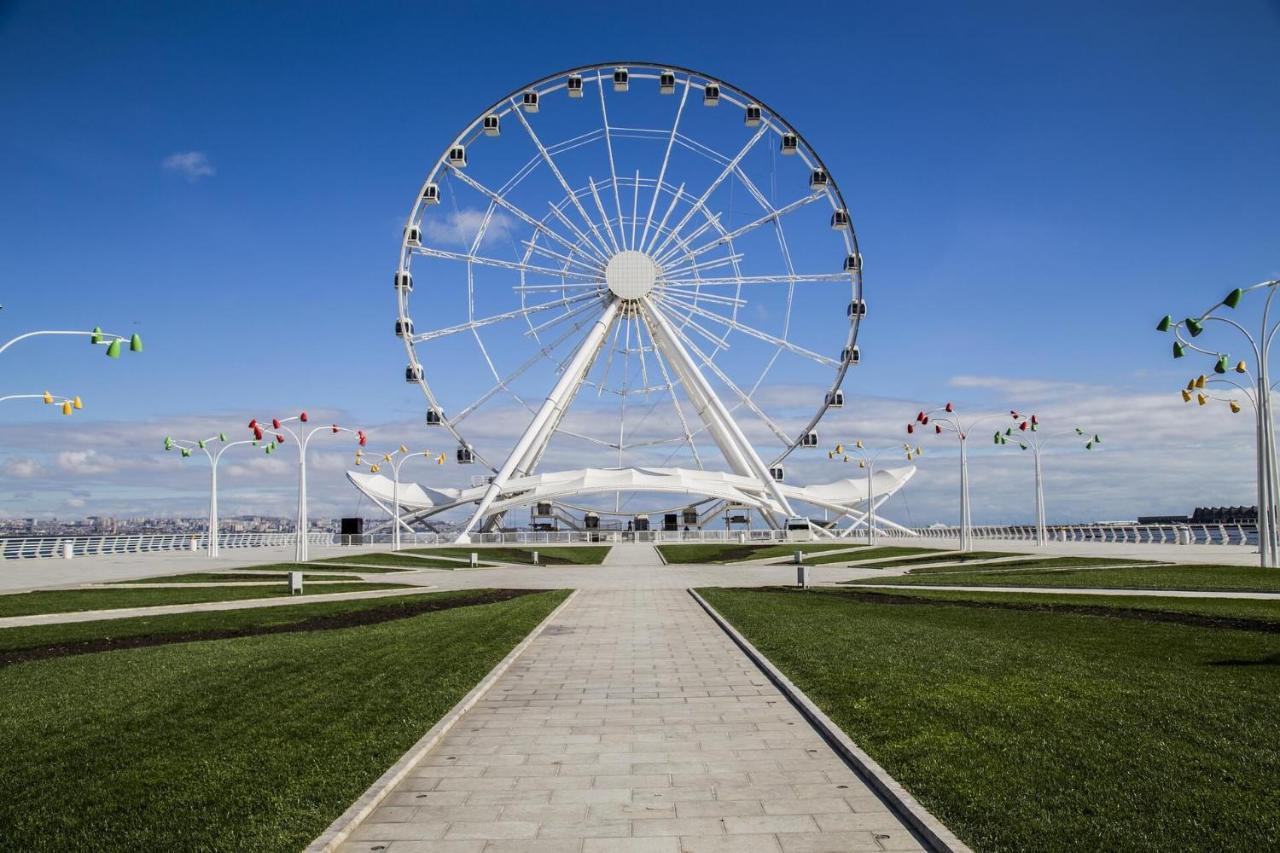 Midcity Hotel Baku Exteriör bild