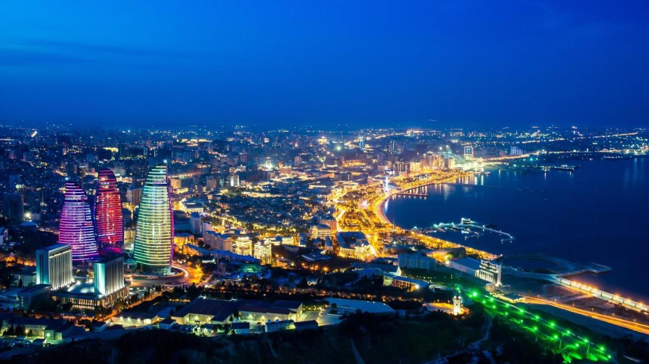 Midcity Hotel Baku Exteriör bild